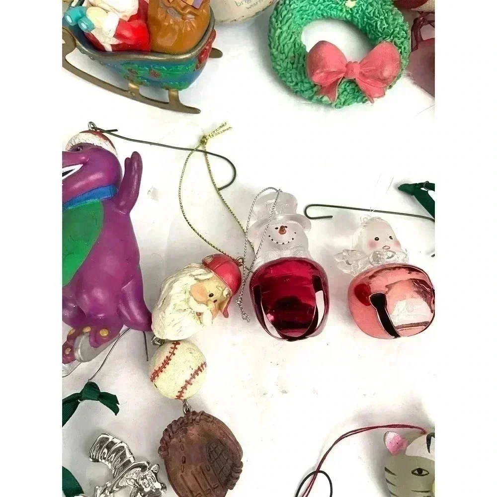 VTG‎ 21 PC Christmas Holiday Ornaments Barney Santa Dr Seuss Tree 1990s